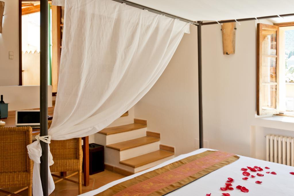 סולר Hotel Can Roses מראה חיצוני תמונה